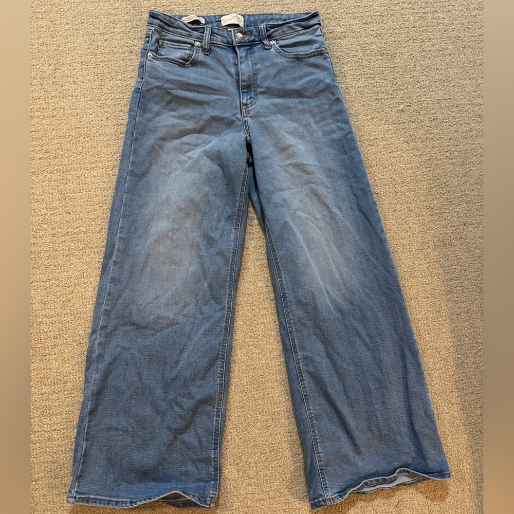Universal Thread High Rise Light Blue Wide Leg Jeans